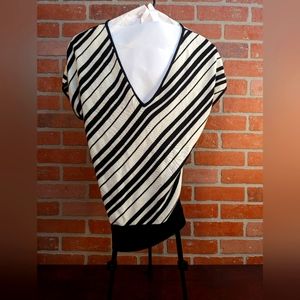 New York & Company shirt